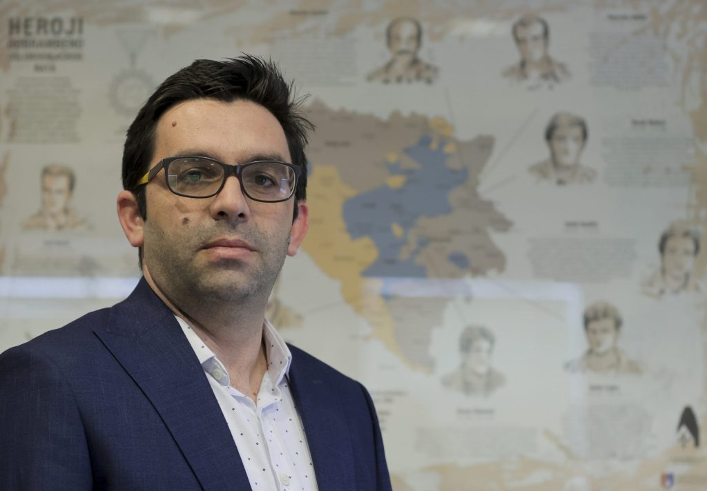 Malo je onih koji promatraju i poimaju bosansku državu i njenu državnost integralnom i&nbsp;integrirajućom